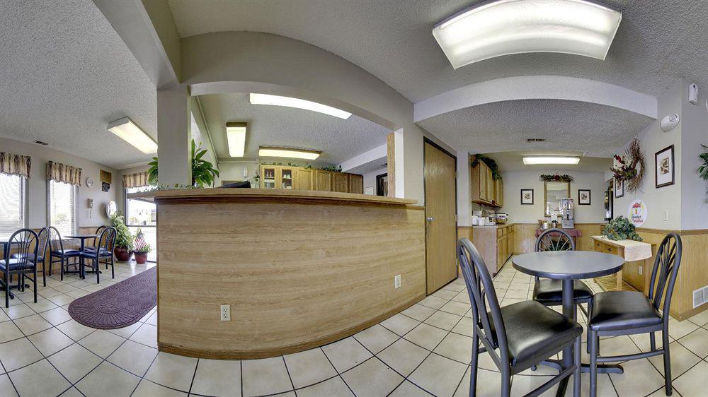 Super 8 By Wyndham Moberly Mo Μοτέλ Εξωτερικό φωτογραφία